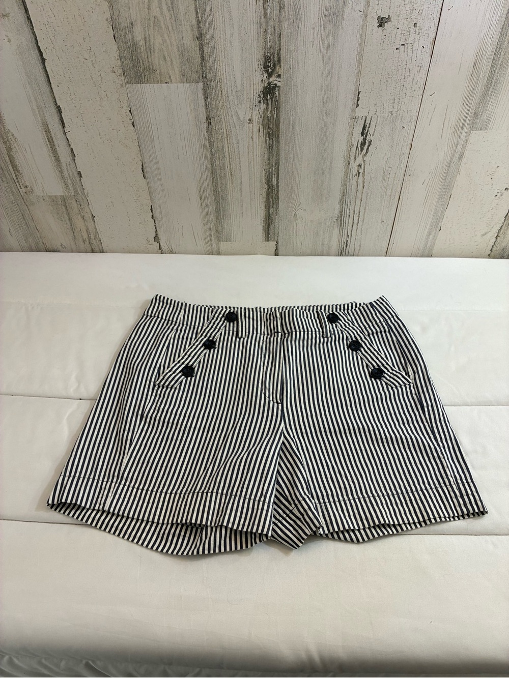 Sandro Navy and White cotton Striped Women’s Shorts Sz 6